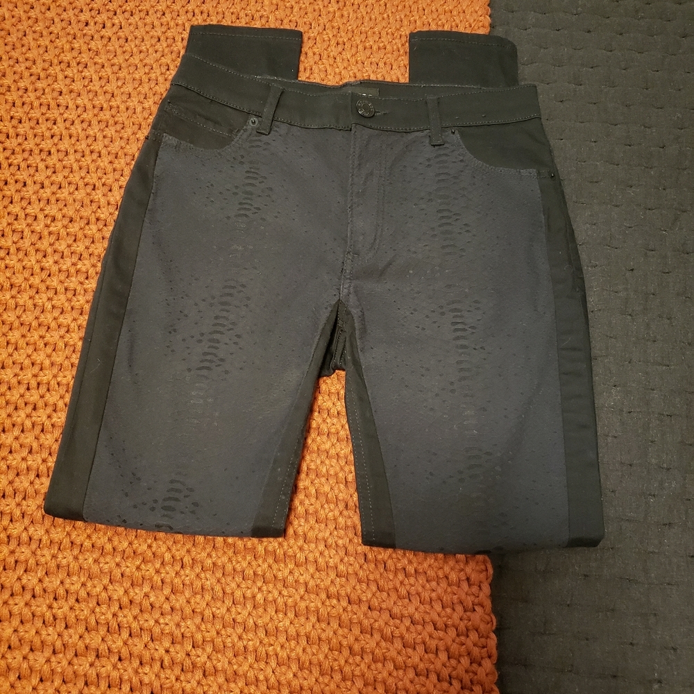 Express Black Snakeskin Skinny Jeans - Picture 5 of 8